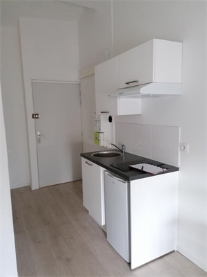 studio à la location -   69290  CRAPONNE, surface 17 m2 location studio - UBI473903528